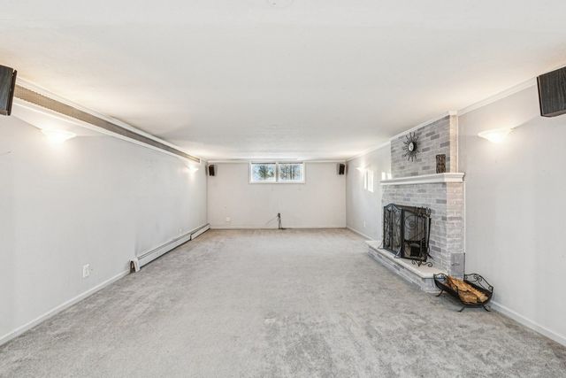 2945 S Scott Street, Des Plaines, IL 60018