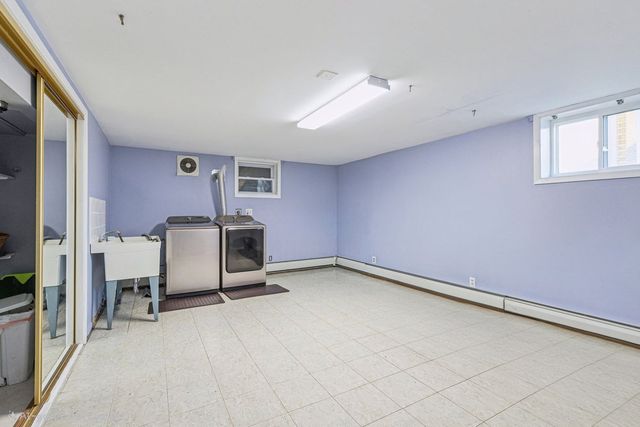 2945 S Scott Street, Des Plaines, IL 60018