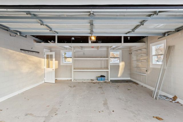 2945 S Scott Street, Des Plaines, IL 60018