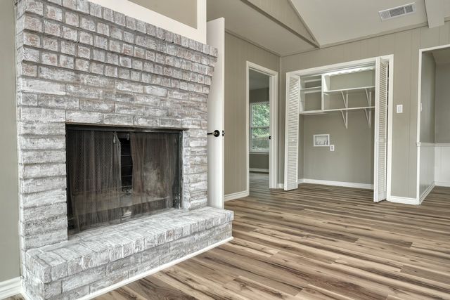 1221 Chateau Lane, Hideaway, TX 75771