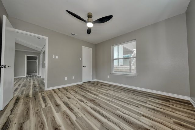 1221 Chateau Lane, Hideaway, TX 75771