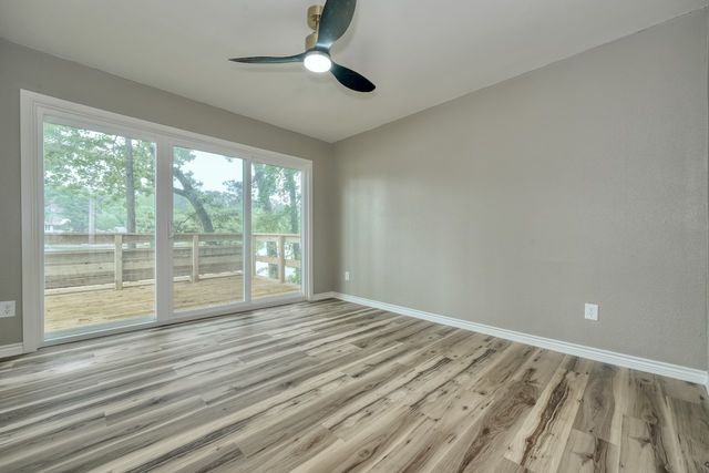 1221 Chateau Lane, Hideaway, TX 75771