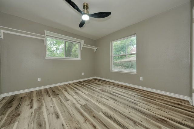 1221 Chateau Lane, Hideaway, TX 75771