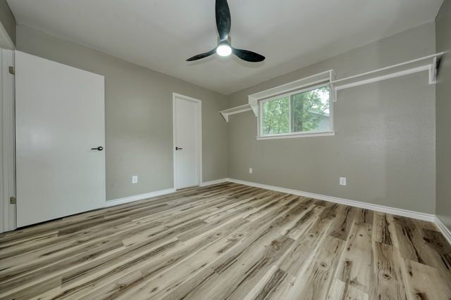 1221 Chateau Lane, Hideaway, TX 75771