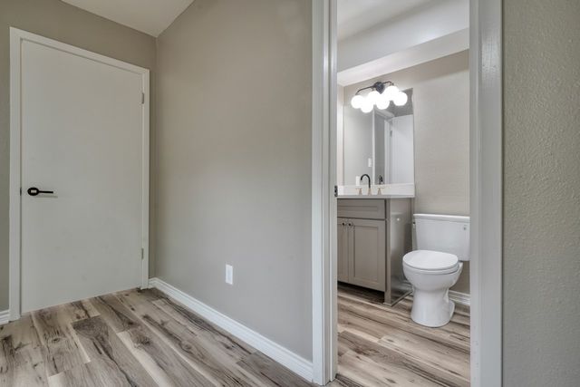 1221 Chateau Lane, Hideaway, TX 75771