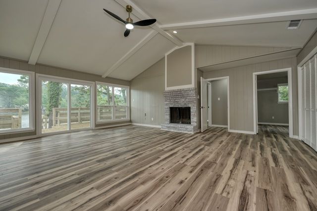 1221 Chateau Lane, Hideaway, TX 75771