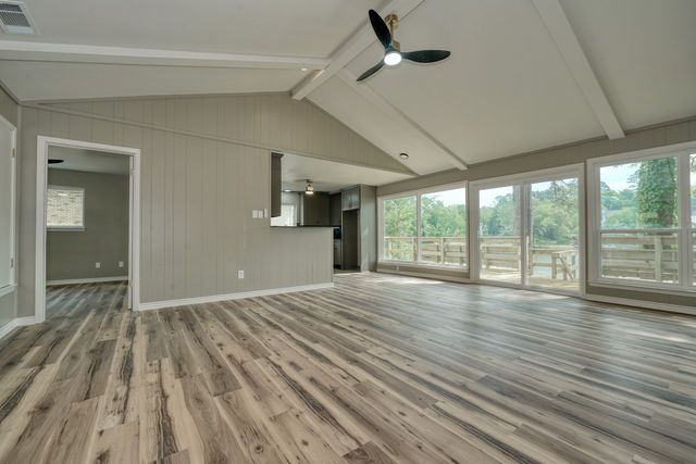 1221 Chateau Lane, Hideaway, TX 75771