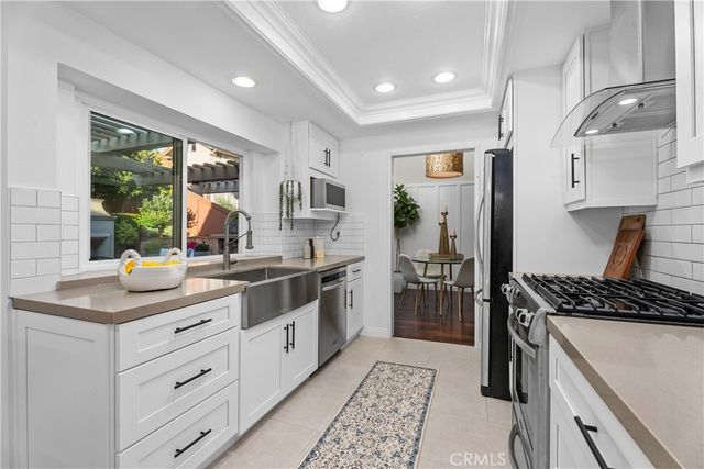 9 Calle Larspur, Rancho Santa Margarita, CA 92688