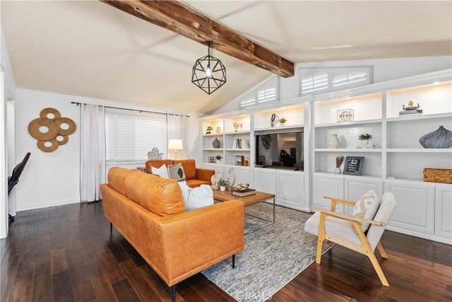 9 Calle Larspur, Rancho Santa Margarita, CA 92688