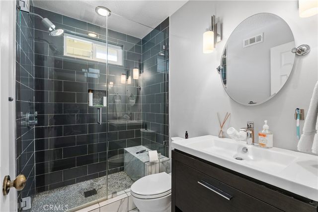 9 Calle Larspur, Rancho Santa Margarita, CA 92688