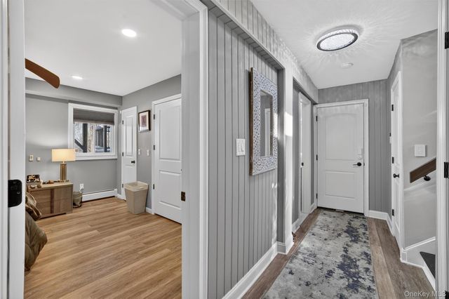 13 Watergate Drive, Amawalk, NY 10501