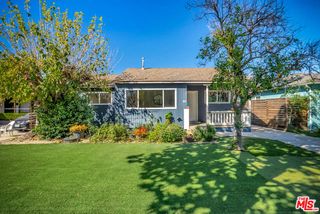 17527 Haynes Street, Van Nuys (los Angeles), CA 91406