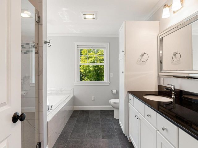 420 O'Brien Drive, Shelburne, VT 05482