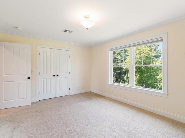 420 O'Brien Drive, Shelburne, VT 05482