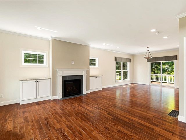420 O'Brien Drive, Shelburne, VT 05482