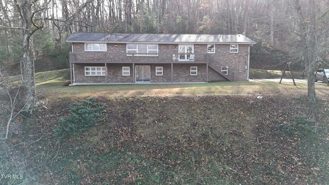 591 Deer Haven Road, Unicoi, TN 37692