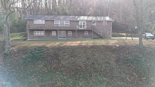 591 Deer Haven Road, Unicoi, TN 37692