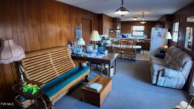 591 Deer Haven Road, Unicoi, TN 37692