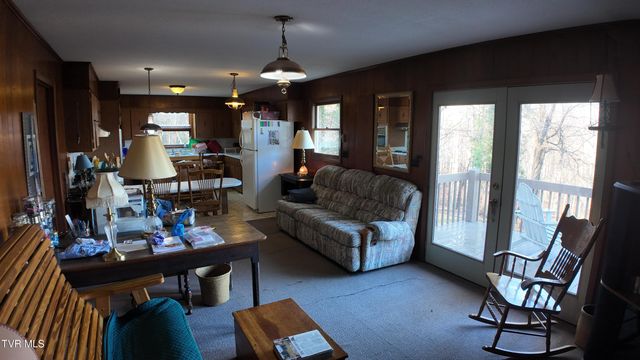 591 Deer Haven Road, Unicoi, TN 37692