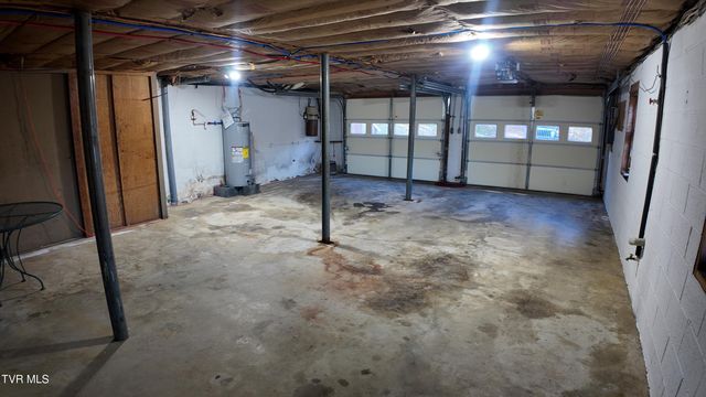 591 Deer Haven Road, Unicoi, TN 37692