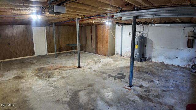 591 Deer Haven Road, Unicoi, TN 37692