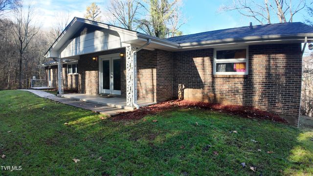 591 Deer Haven Road, Unicoi, TN 37692