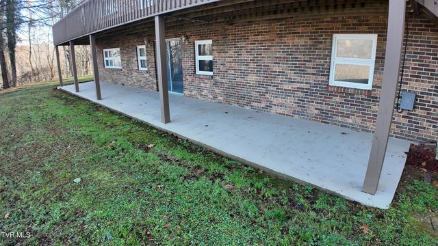 591 Deer Haven Road, Unicoi, TN 37692