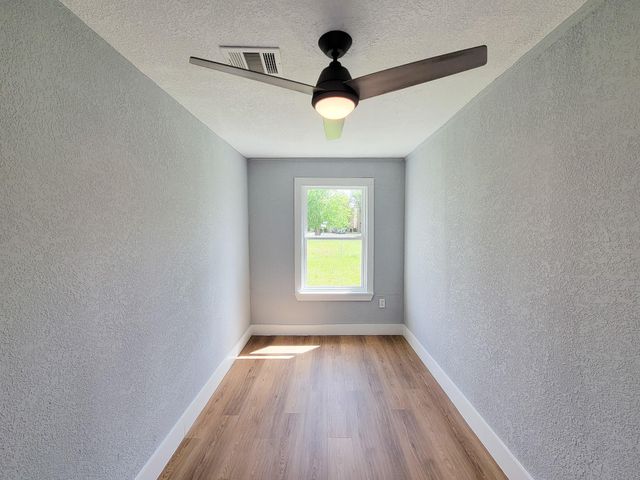 4538 Clover Street, Houston, TX 77051