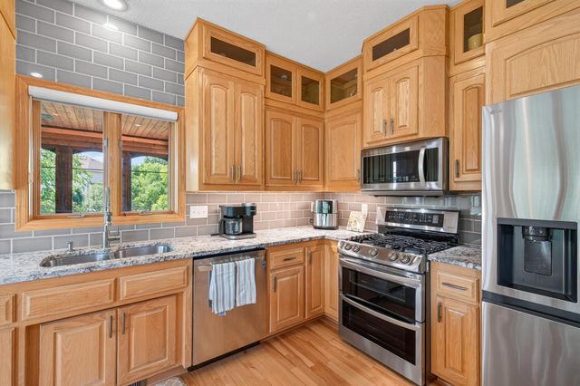 1231 Cobblestone Road N, Champlin, MN 55316