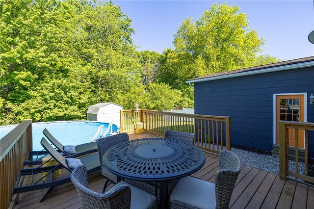 73 Ann Marie Drive, Gates, NY 14606