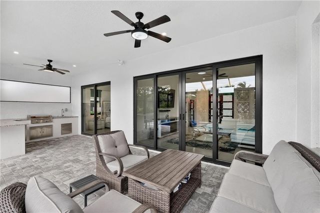 3724 3rd ST, Cape Coral, FL 33991