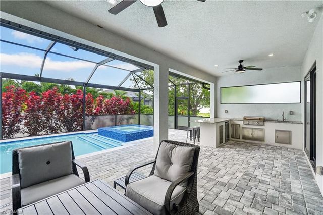 3724 3rd ST, Cape Coral, FL 33991
