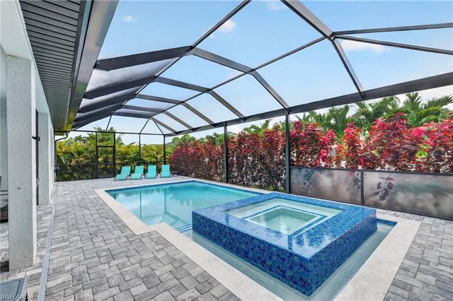 3724 3rd ST, Cape Coral, FL 33991