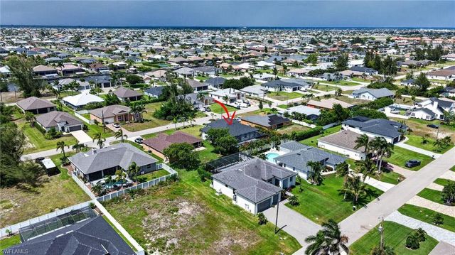 3724 3rd ST, Cape Coral, FL 33991