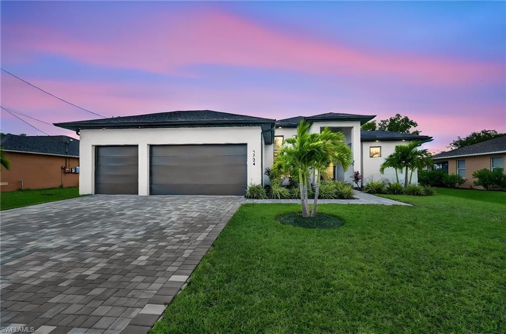 3724 3rd ST, Cape Coral, FL 33991