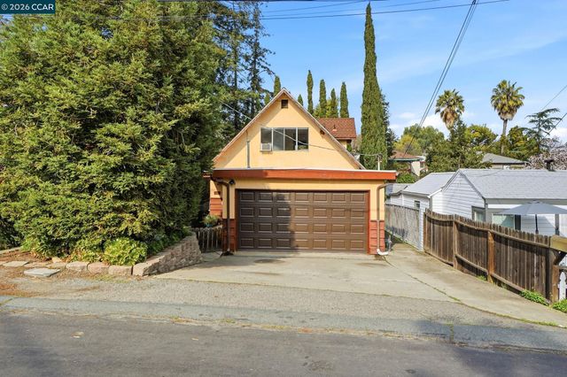 871 Merle Ave, Martinez, CA 94553