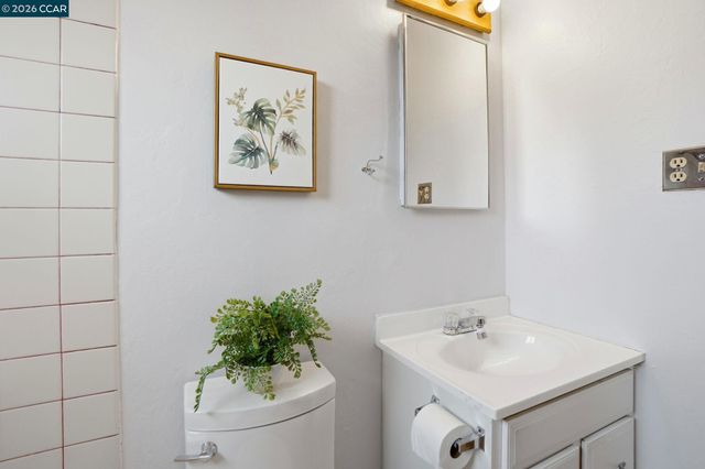 871 Merle Ave, Martinez, CA 94553