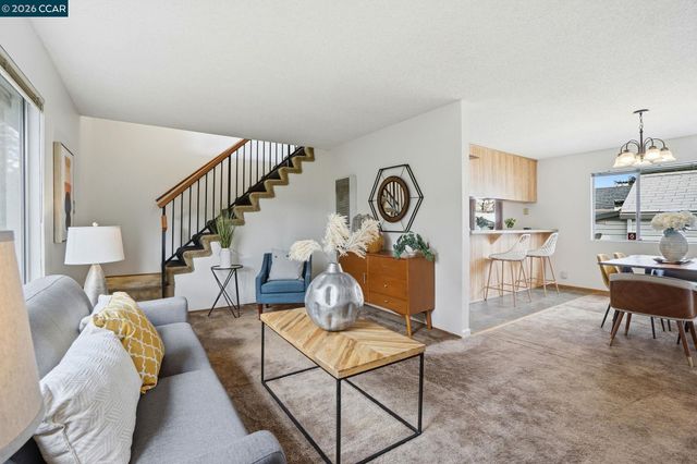 871 Merle Ave, Martinez, CA 94553