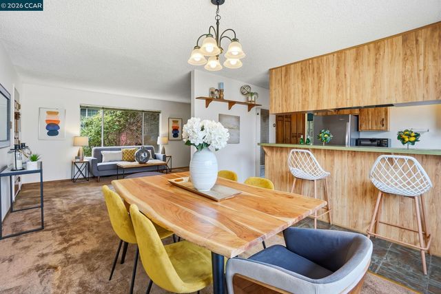 871 Merle Ave, Martinez, CA 94553