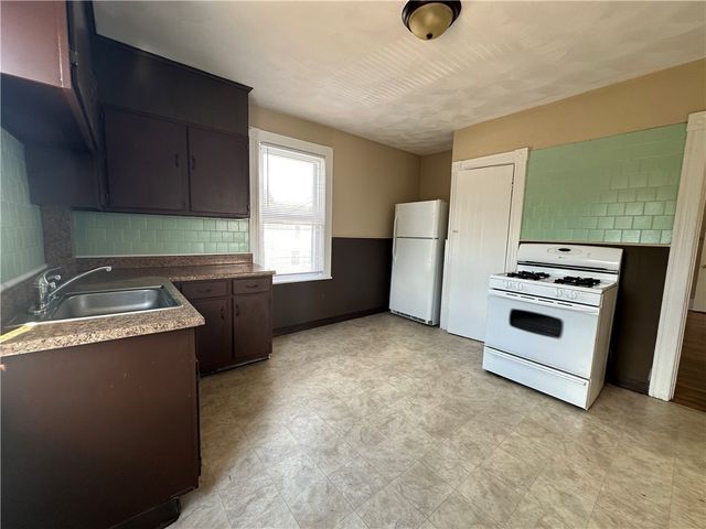1245 Cranston Street 2, Cranston, RI 02920