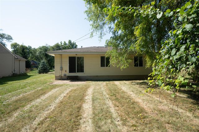 3066 W Huron Street, Waterford, MI 48328