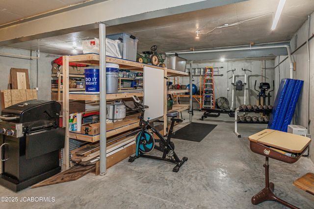 30461 OAK MEADOWS ROAD, California, MO 65018