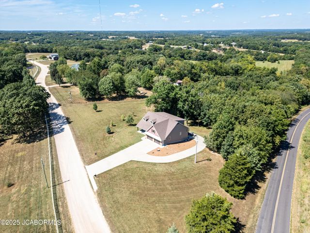 30461 OAK MEADOWS ROAD, California, MO 65018