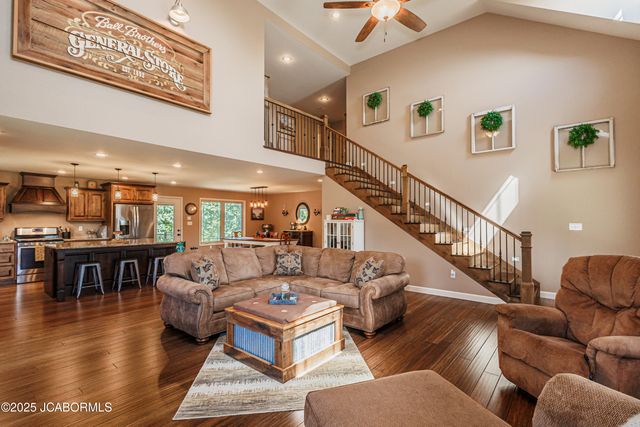 30461 OAK MEADOWS ROAD, California, MO 65018