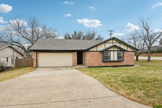 753 Toni Drive, Hurst, TX 76054