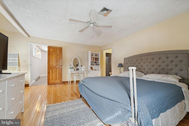 527 E RAVINE ST, Langhorne, PA 19047