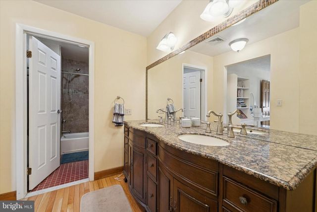 527 E RAVINE ST, Langhorne, PA 19047