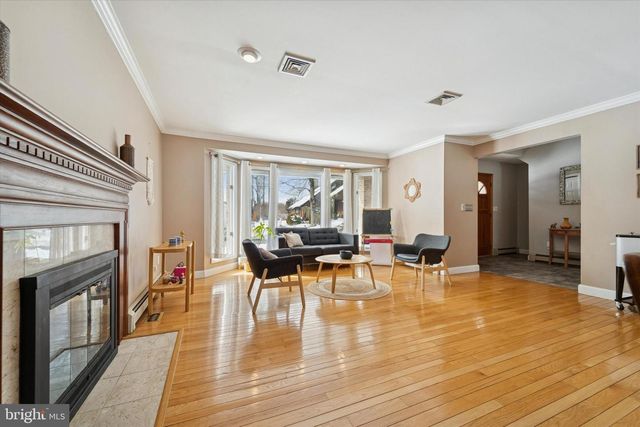 527 E RAVINE ST, Langhorne, PA 19047