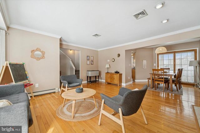 527 E RAVINE ST, Langhorne, PA 19047