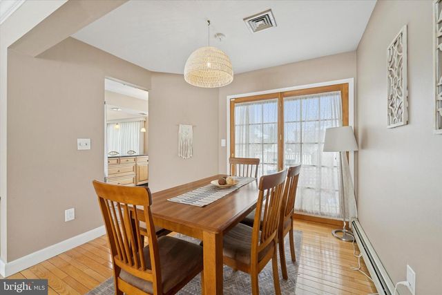 527 E RAVINE ST, Langhorne, PA 19047